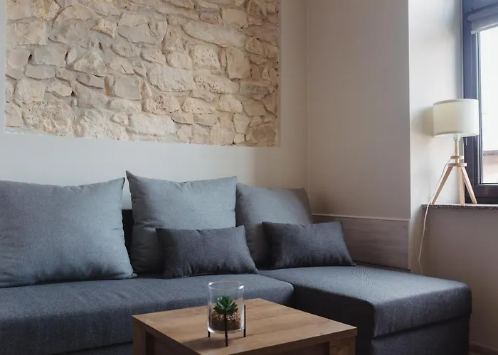 Pod Jasna 28 * צ'סטוצ'ובה