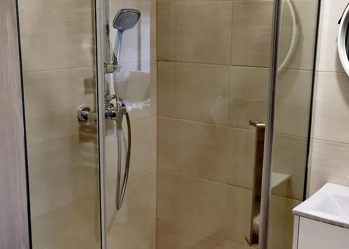 Pod Jasna 28 דירה *